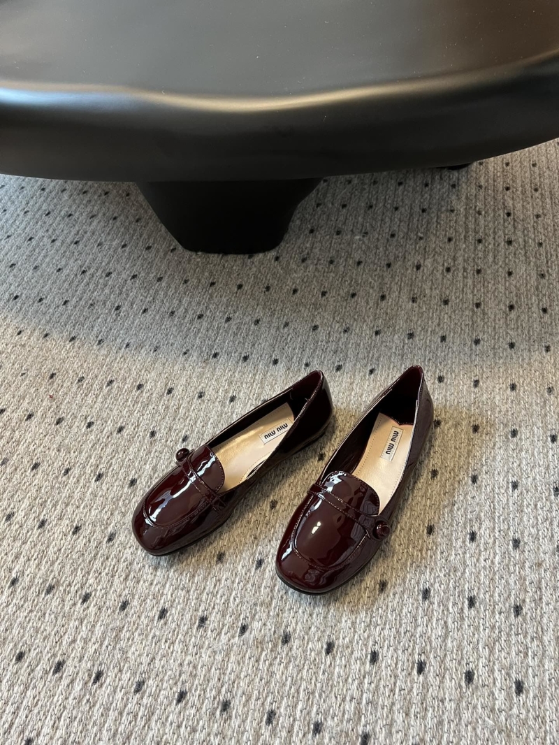 Miu Miu flat shoes